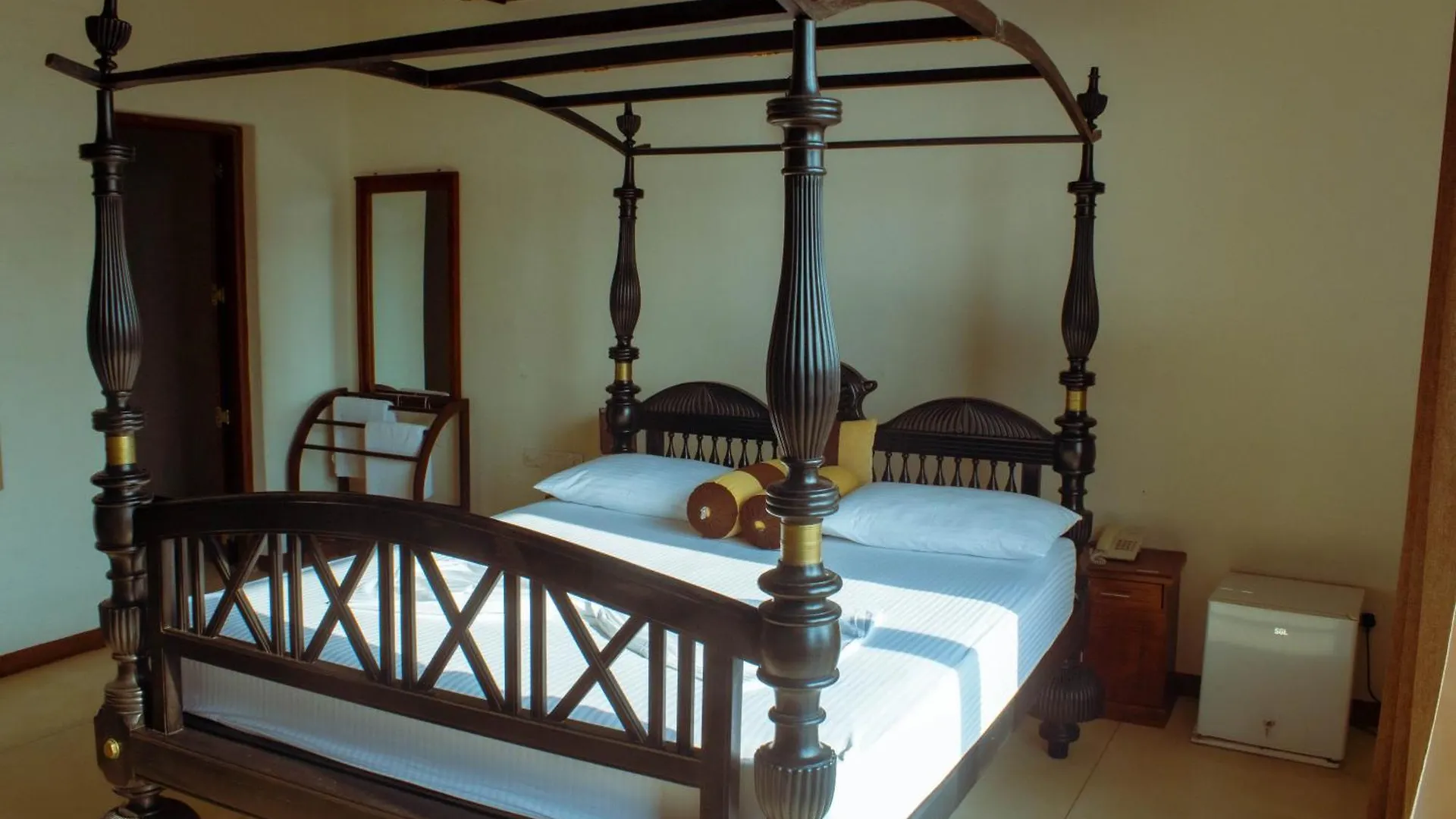 Hotel Dream Lagoon Katunayake Sri Lanka
